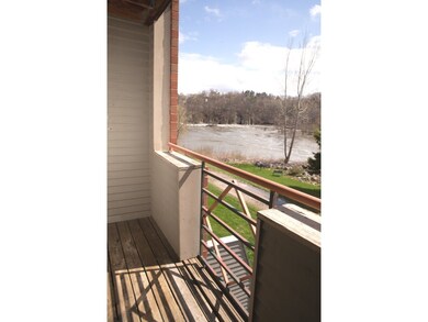 100 W Canal St unit 24, Winooski, VT 05404 - photo 2