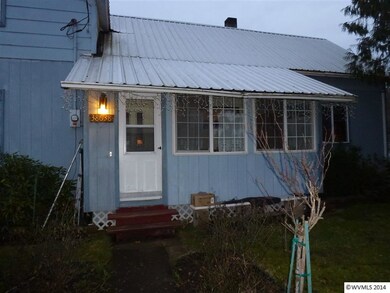 38638 SW Alder St, Scio, OR 97374 - photo 2