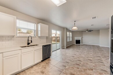 537 Cleveland Dr, Lavon, TX 75166 - photo 6