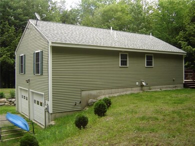 EXTERIOR REAR