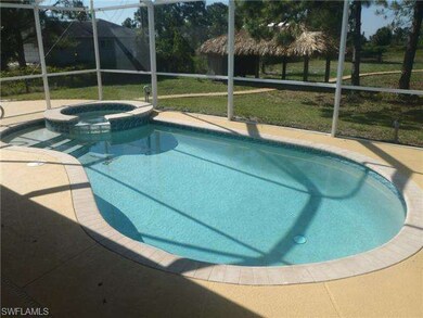 Sparkling Pool & Spa