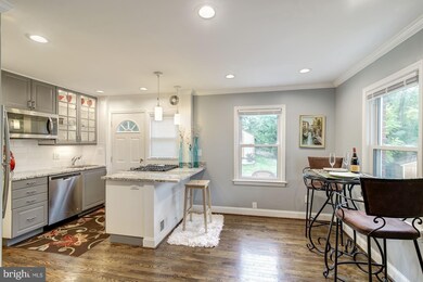 5732 Biscayne Dr, Alexandria, VA 22303 - photo 6