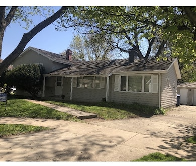 727 Wehrli Dr, Naperville, IL 60540 - photo 2