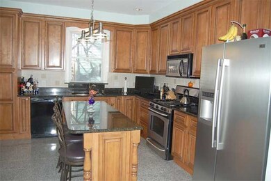 361 Lloyd Ave unit 1, Providence, RI 02906 - photo 5