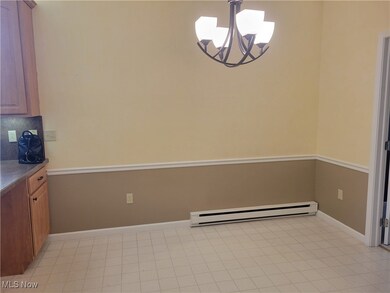 2201 Westwind Dr, Sandusky, OH 44870 - photo 6