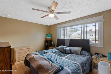 005_Bedroom