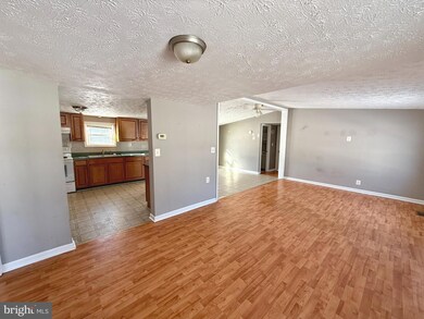 22841 Dement Ln, California, MD 20619 - photo 5