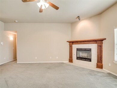 OPEN FAMILY AREA WITH FIREPLACE