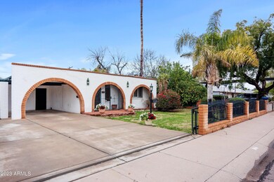 02-Front Yard