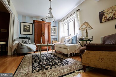 1669 Parkcrest Cir unit 200, Reston, VA 20190 - photo 5