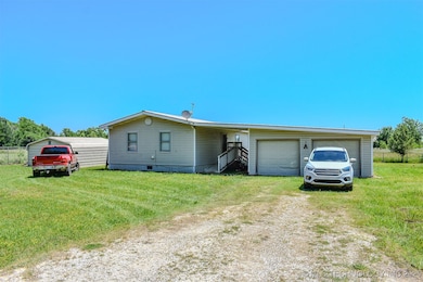 919 N 4210 Rd, Hugo, OK 74743 - photo 2