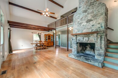 392 Mercer Rd, Linden, TN 37096 - photo 7