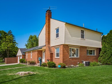 VINTAGE 2 STORY