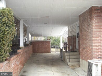 105 Hollowbrook Rd, Lutherville Timonium, MD 21093 - photo 4