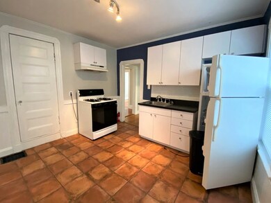 46 Gold Star Rd unit 1, Cambridge, MA 02140 - photo 3