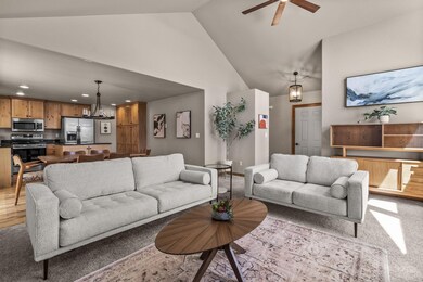 2594 NE 8th St, Bend, OR 97701 - photo 2