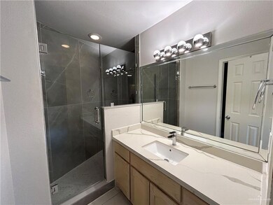 514 S Skyview Dr, Pharr, TX 78577 - photo 7