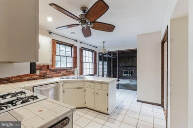 1763 Wynnewood Dr, Vineland, NJ 08361 - photo 6