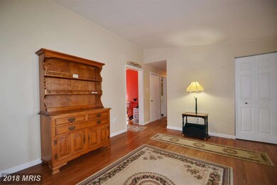 7416 Oakland Mills Rd, Columbia, MD 21046 - photo 6