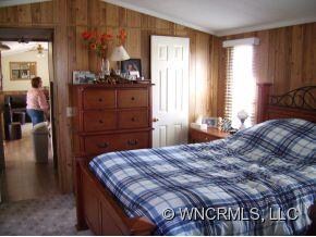 29 Marion Rd, Leicester, NC 28748 - photo 5