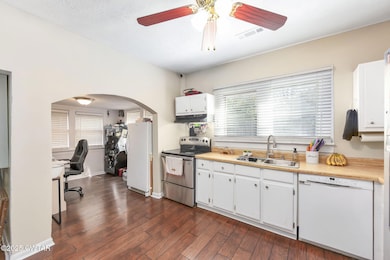 225 W Foster Ave, Medina, TN 38355 - photo 6