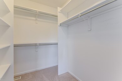 711 Pendleton Dr NE, Comstock Park, MI 49321 - photo 3