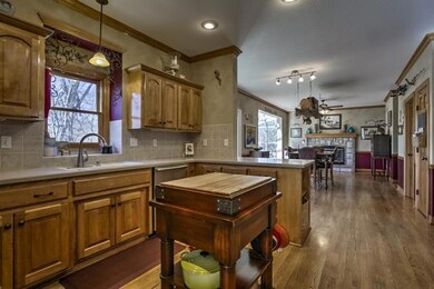 3924 SW Granite Ln, Lees Summit, MO 64082 - photo 7