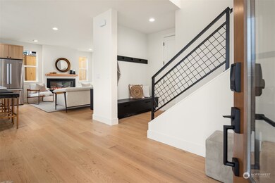 11730 82nd Ave NE unit B, Kirkland, WA 98034 - photo 5