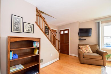 2733 Westhampton Ave Roanoke-large-007-1