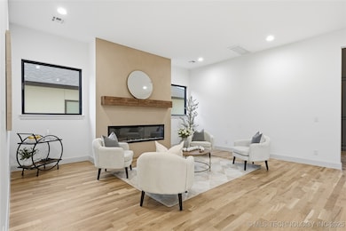 11903 S Vandalia Ave, Tulsa, OK 74137 - photo 2