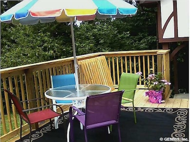 Deck.