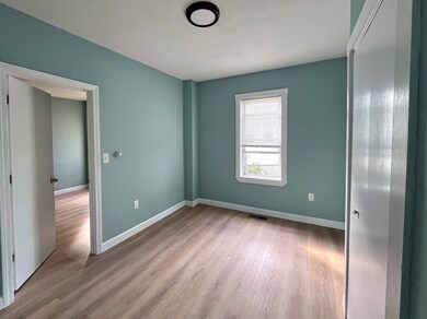 25 Oakland Ave unit 1R, Everett, MA 02149 - photo 2