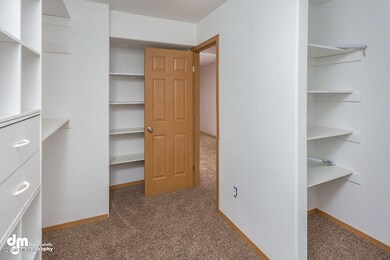 Master Closet_DMD_1093-SMALL