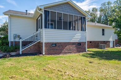 217 Tyler Dr, Shelby, NC 28152 - photo 4