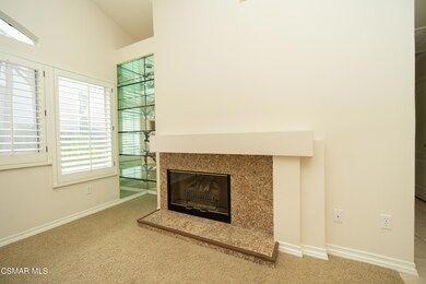 605 Jubilee Ln unit A, Simi Valley, CA 93065 - photo 5