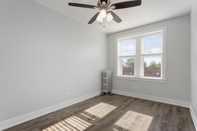 1521 W Sherwin Ave unit 504, Chicago, IL 60626 - photo 7