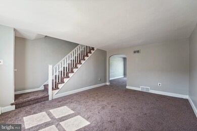 335 Mulberry St, Darby, PA 19023 - photo 3