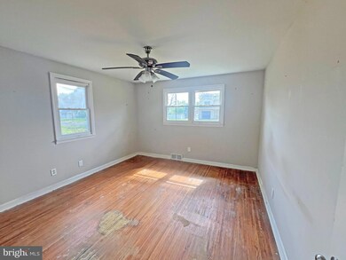 224 Richards Ave, Barrington, NJ 08007 - photo 2