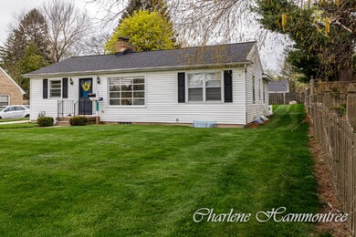 2319 Plainfield Ave-26