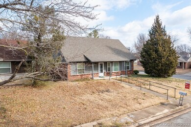 130 W Laredo Place, Broken Arrow, OK 74012 - photo 5