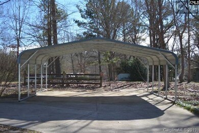 2252 M West Rd, Camden, SC 29020 - photo 4