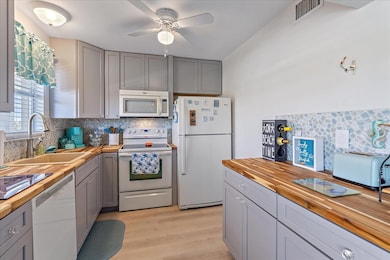 4460 Ironwood Cir unit 403A, Bradenton, FL 34209 - photo 2