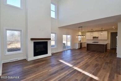 8 Delia St, Albany, NY 12211 - photo 4