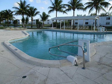 101 NW 204th St unit A-4, Miami, FL 33169 - photo 2