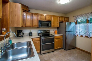 160 Northbrook Cir unit 88, Conway, NH 03860 - photo 3