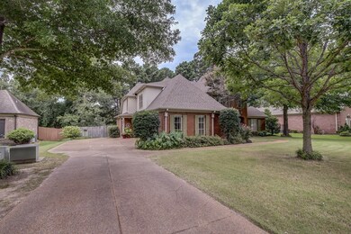 View of front of home featuring a front lawn