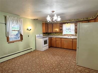 316 Hill St, West Newton, PA 15089 - photo 4