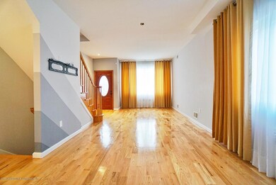 311 Norway Ave, Staten Island, NY 10305 - photo 5