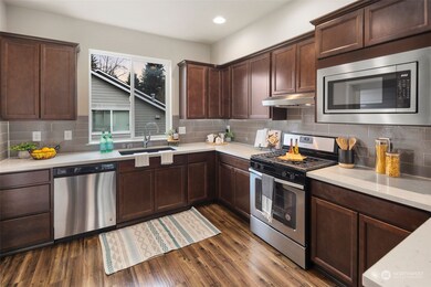 729 112th St SW unit D2, Everett, WA 98204 - photo 4