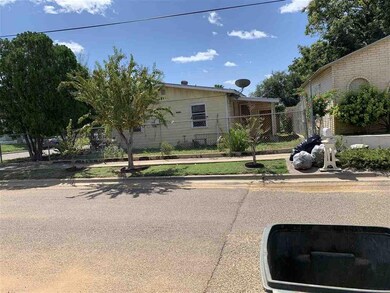 1520 Maryland Ave, Laredo, TX 78040 - photo 2